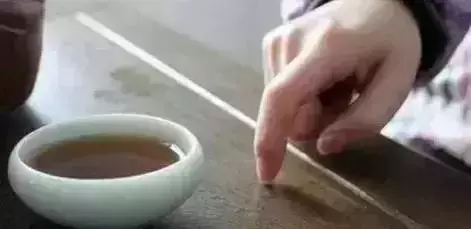 喝茶的规矩与礼仪（知识科普喝茶的10大礼仪）
