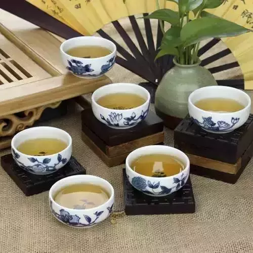 喝茶的规矩与礼仪（知识科普喝茶的10大礼仪）
