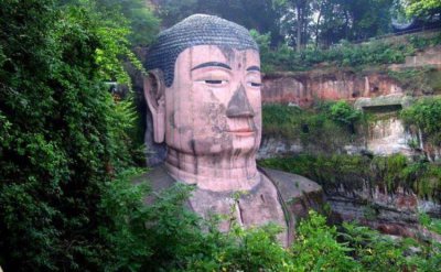 ​乐山大佛四次闭眼每次都有大事发生,乐山大佛4次闭眼流泪是因为什么 乐山大佛的