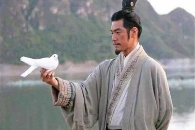 ​诸葛亮怎样被刘备发现(关羽败走麦城诸葛亮在哪) 在回答这个问题之前，需要首先