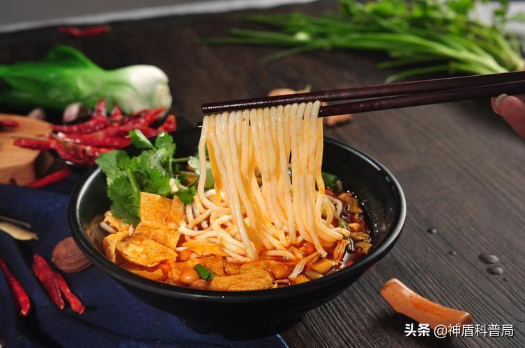 螺蛳粉因为什么而臭（螺蛳粉为什么那么臭）(图3)