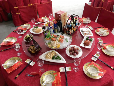 ​喝酒脸红还是脸白的容易醉（喝酒脸红和脸白哪个更能喝一点）