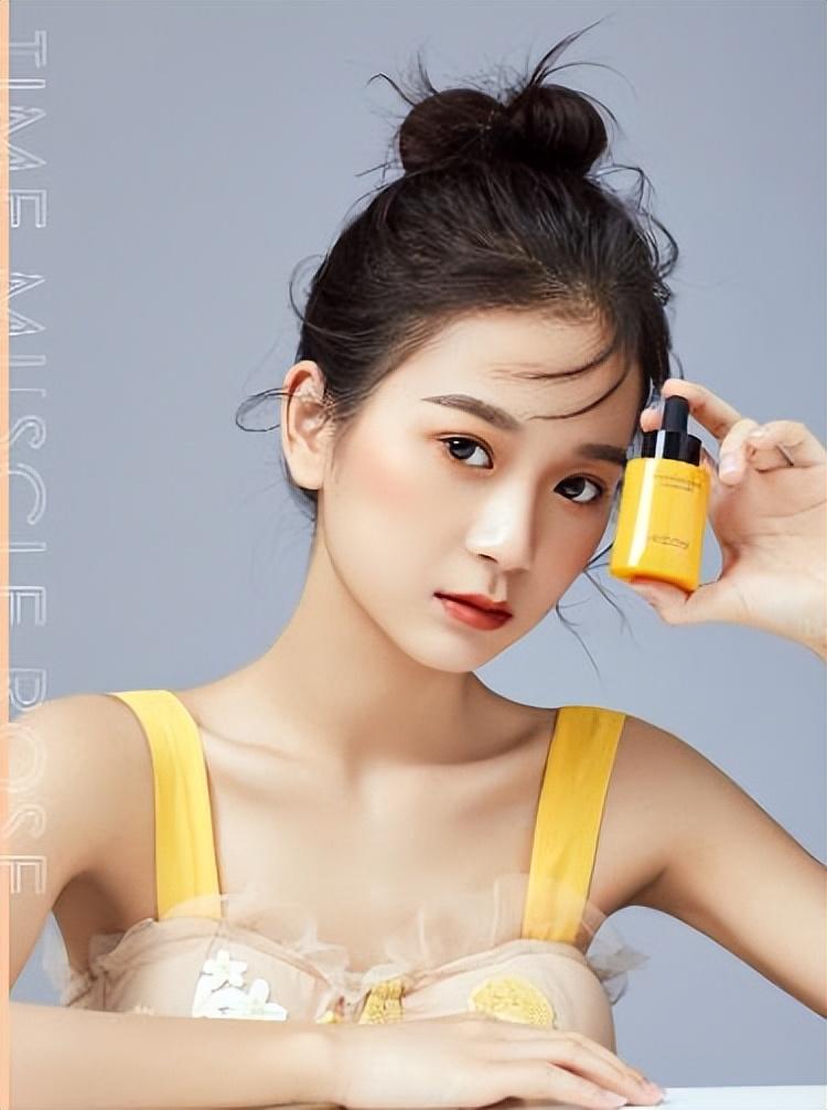 小小如学历（小小如个人资料简介）(图4)