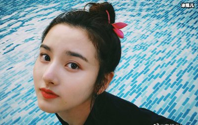​宋祖儿早前恋爱被扒，被曝是贪图前男友钱财