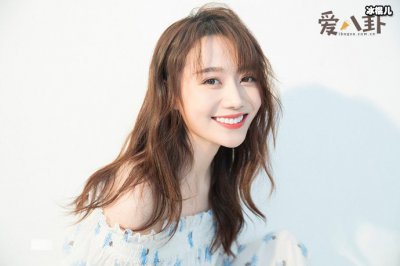 ​龙政旋是湖南哪里的人？揭秘她的出生地和演艺经历