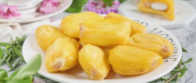 ​菠萝蜜不能和什么一起吃