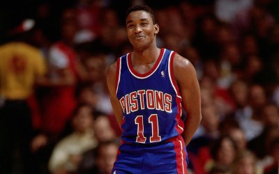 ​nba十一号球衣都有谁（篮球服11号是谁穿的）