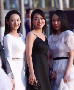 ​闫妮女儿叫什么，闫妮老公(闫妮的老公是谁?闫妮现任老公)