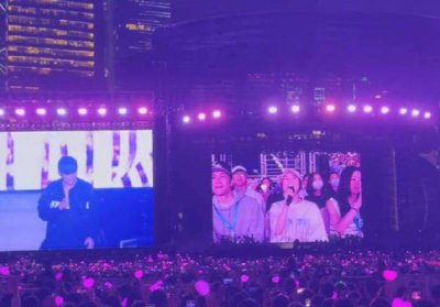 ​啊？这？周杰伦演唱会外发生抢劫案 抢走了门票