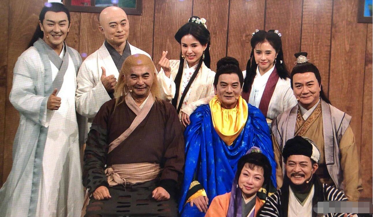 何美钿的老公王小龙资料