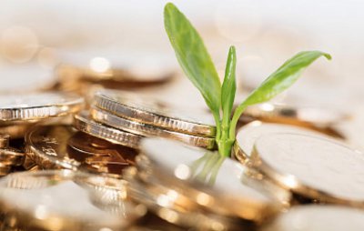 ​两市成交额不足 8000 亿，阶段新低量后市场是否将迎来反转？