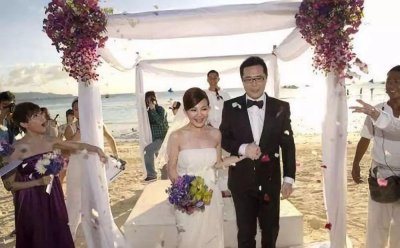 ​梁静茹结婚了吗，和老公离婚了(梁静茹结过婚吗)