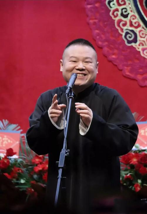 岳云鹏个人资料，郭麒麟节目偶遇曹(曹云金采访岳云鹏)