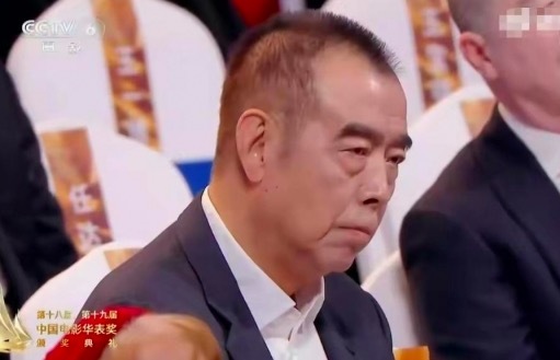 张译金鸡百花华表大满贯 陈凯歌看张译领奖时的表情惹争议