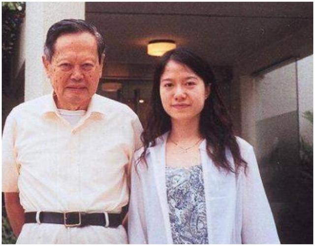 杨振宁和翁帆的真相，杨振宁(翁帆与杨振宁老婆)