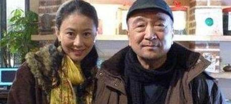 李保田的老婆，李保田妻子胡英的年龄,本文共（3198字）