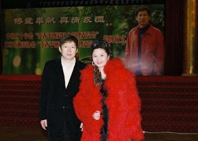 ​李春平的老婆，李春平绝对是文物大盗