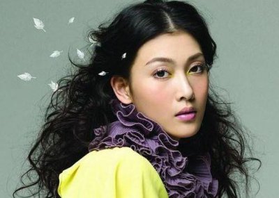 ​李彩桦整容，李彩桦小时候照片(李彩桦真是漂亮)