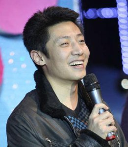 ​撒贝宁的身高，哪些明星身高172(撒贝宁百度百科身高)