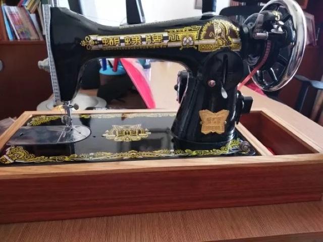 家用缝纫机哪种好用又价格便宜(最适合家用缝纫机)