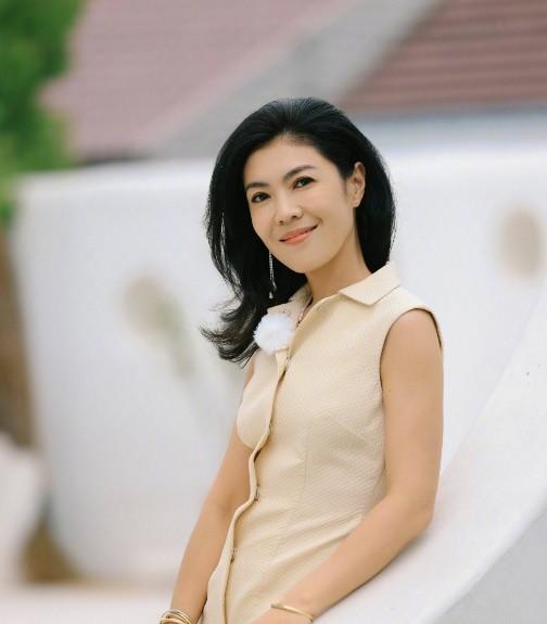 苏芒为什么退出时尚芭莎（苏芒离职的真实原因）