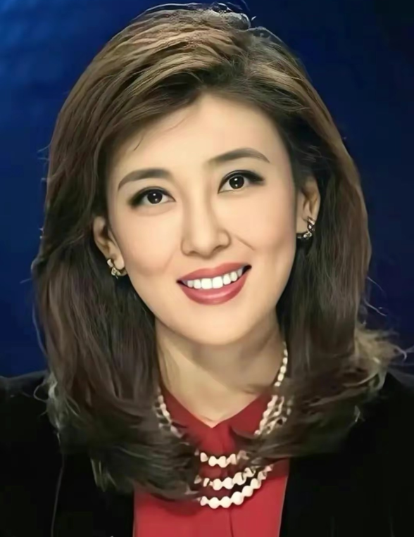 李红裸照事件真相(央视最美女主持人李红)
