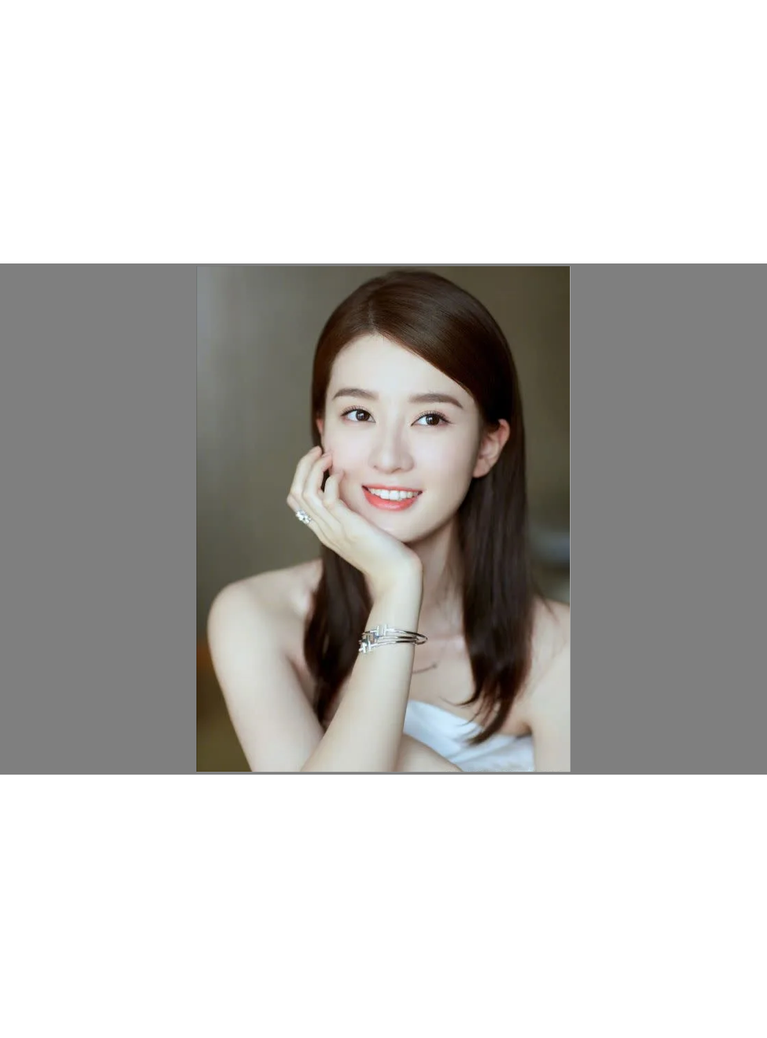 杨洋乔欣到底真的假的（明星杨洋和乔欣秒分手原因）