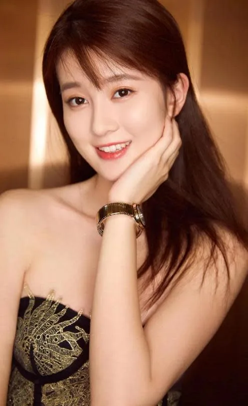 杨洋乔欣到底真的假的（明星杨洋和乔欣秒分手原因）