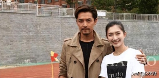 胡歌江疏影分手原因是什么，江疏影自曝与胡歌分手的原因