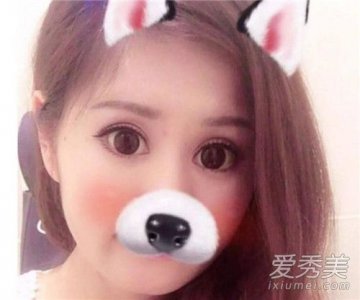 ​阿花花酱身份介绍是富二代吗 阿花花酱为什么被质疑身世造假？