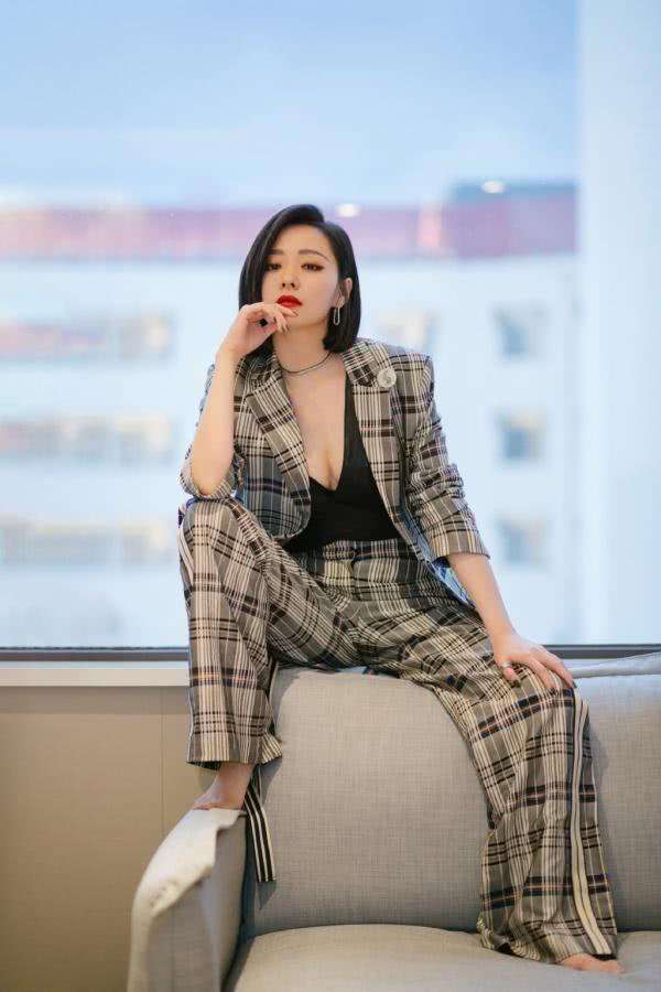 张靓颖奥普拉访谈 