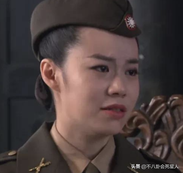郑靓歆是男的还是女的  没长相没演技说的是她吗 