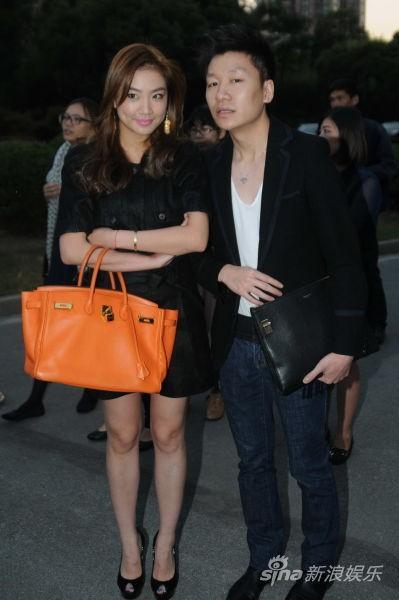 宋晓波结婚照，郭玉良和宋晓波视频(宋晓波老婆图片)