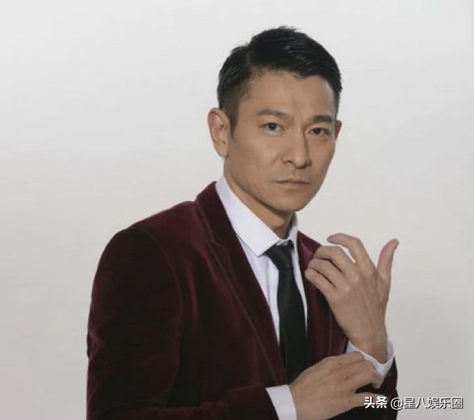 朱丽倩第一任老公是谁  为爱隐忍21年才嫁给刘德华 