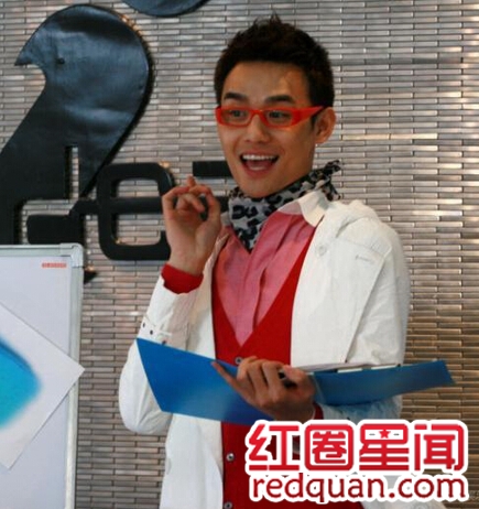 王凯名媛什么意思豆瓣天涯上怎么说的 王凯名媛史被扒泰国群p