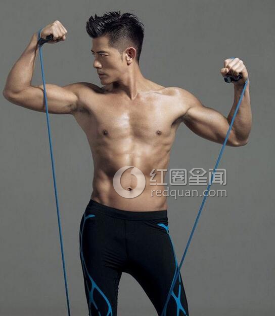 明星有哪些是肌肉男 周杰伦的腹肌怎么练的