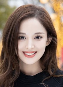 ​古力娜扎个人资料写真作品