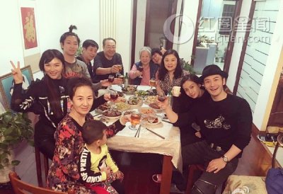 ​黄晓明升级当爹baby怀孕图片疑似曝光