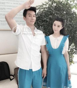 ​范冰冰女仆装惊艳范冰冰李晨穿校服新闻
