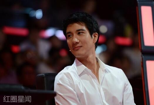 中国好声音王力宏出场哪一季 当年的白衬衫造型圈粉无数