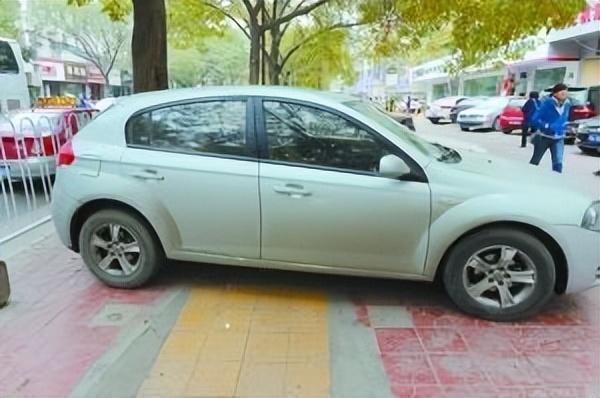 交管12123怎么申请首违免罚（交通违章“首违免罚”）