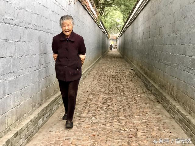 有名的六尺巷在什么地方（千古美谈六尺巷）(6)