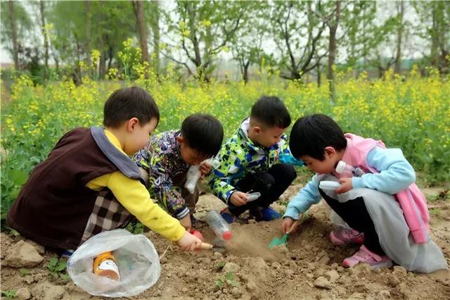 幼儿身体灵敏性训练游戏（5个触觉训练小游戏）(5)