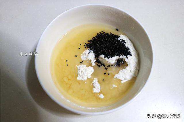 油酥饼怎么做又酥又脆又香（学会油酥饼这做法）(5)
