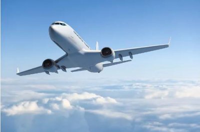 ​各大航空公司飞机失事概率（两分钟骤降6000米资深机长）