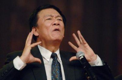 ​侯耀文婚姻经历（名满天下却情路多舛）