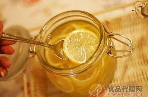蜂蜜柠檬水喝多久能看出效果