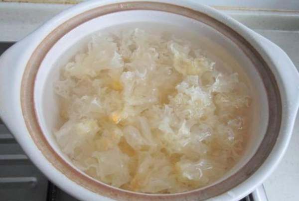银耳正确泡发方法,银耳快速泡发方法图3