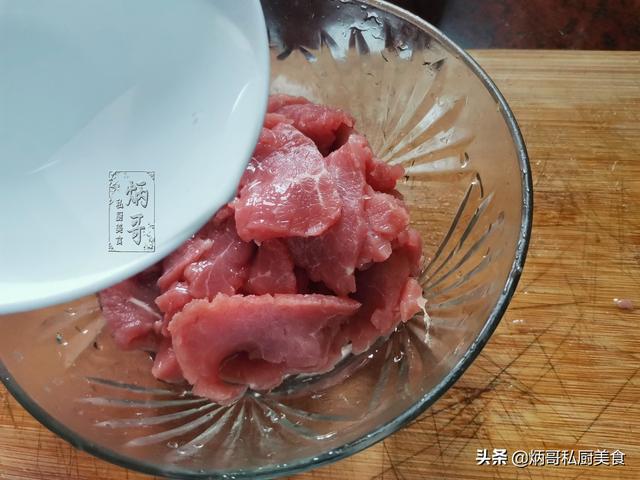 牛肉怎样烧又嫩又好吃窍门（饭店牛肉又嫩又滑特好吃）(5)