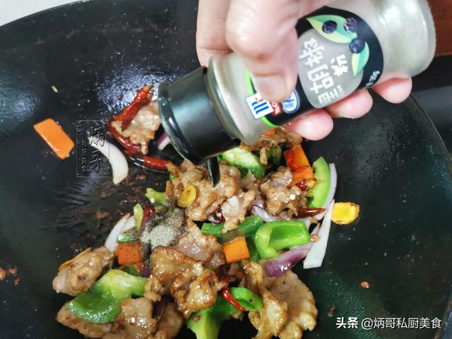 牛肉怎样烧又嫩又好吃窍门（饭店牛肉又嫩又滑特好吃）(15)
